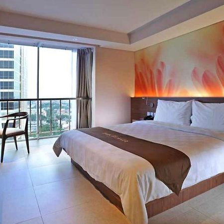 Midtown Hotel Σουραμπάγια Εξωτερικό φωτογραφία