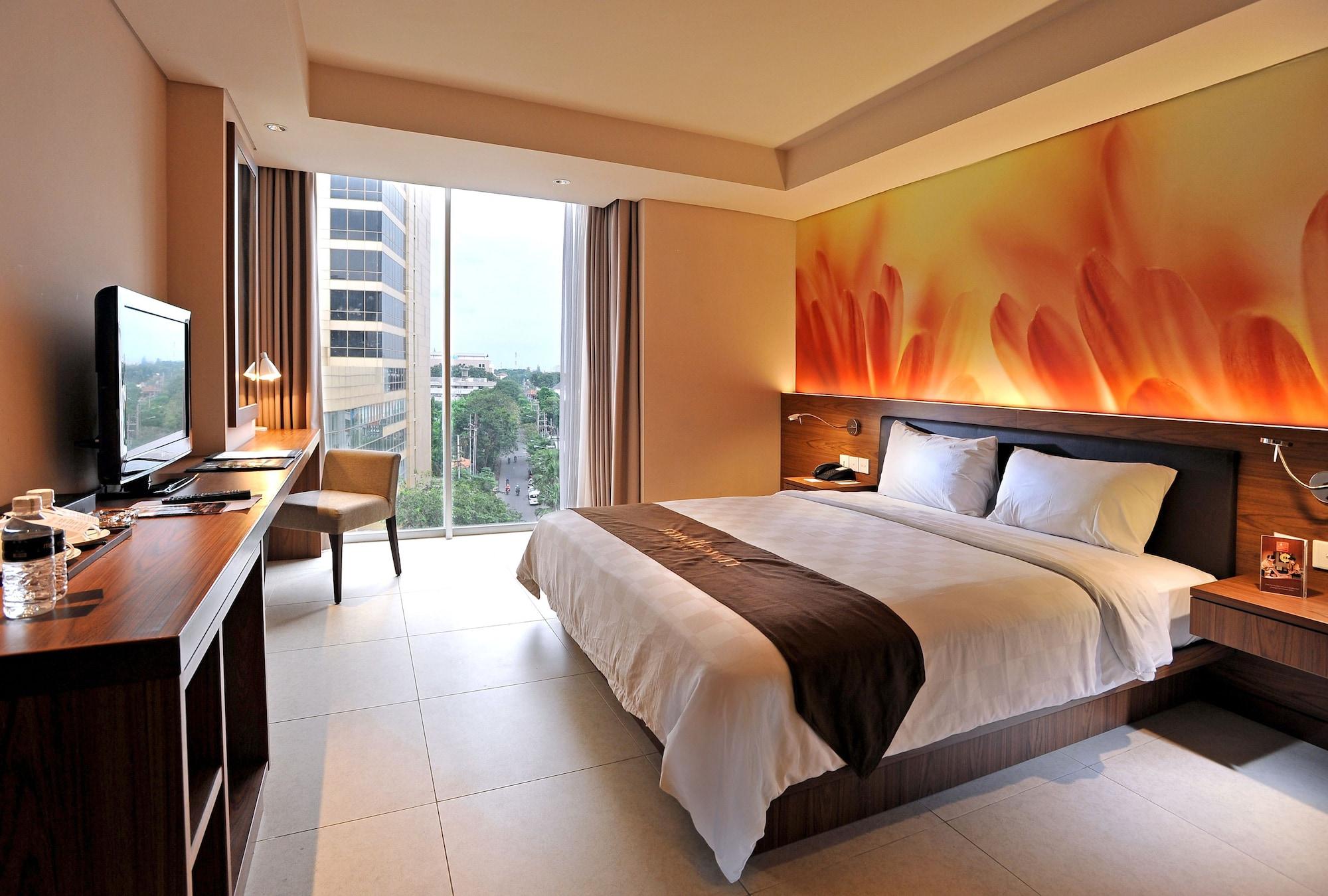 Midtown Hotel Σουραμπάγια Εξωτερικό φωτογραφία