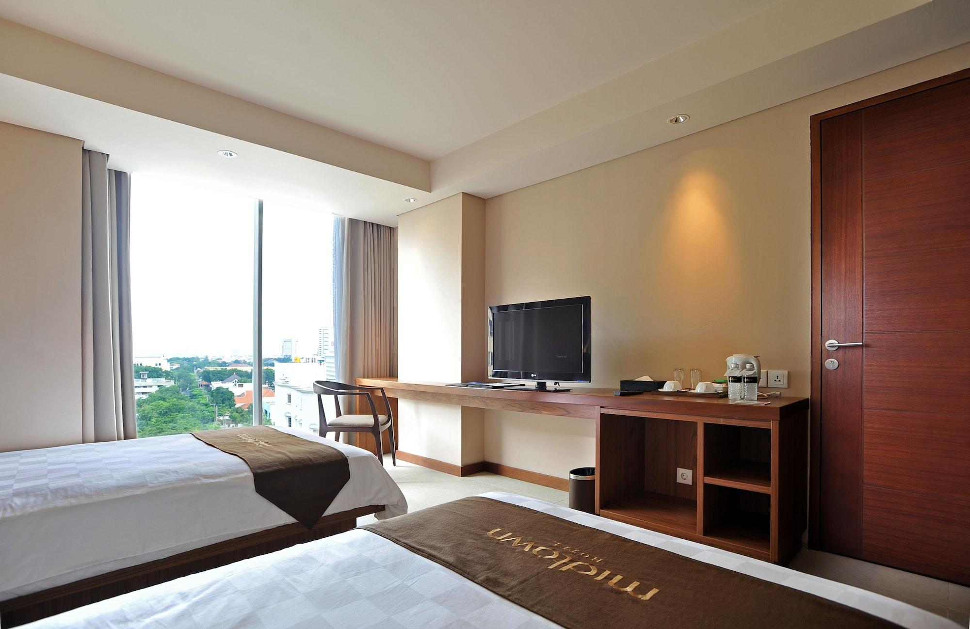 Midtown Hotel Σουραμπάγια Εξωτερικό φωτογραφία