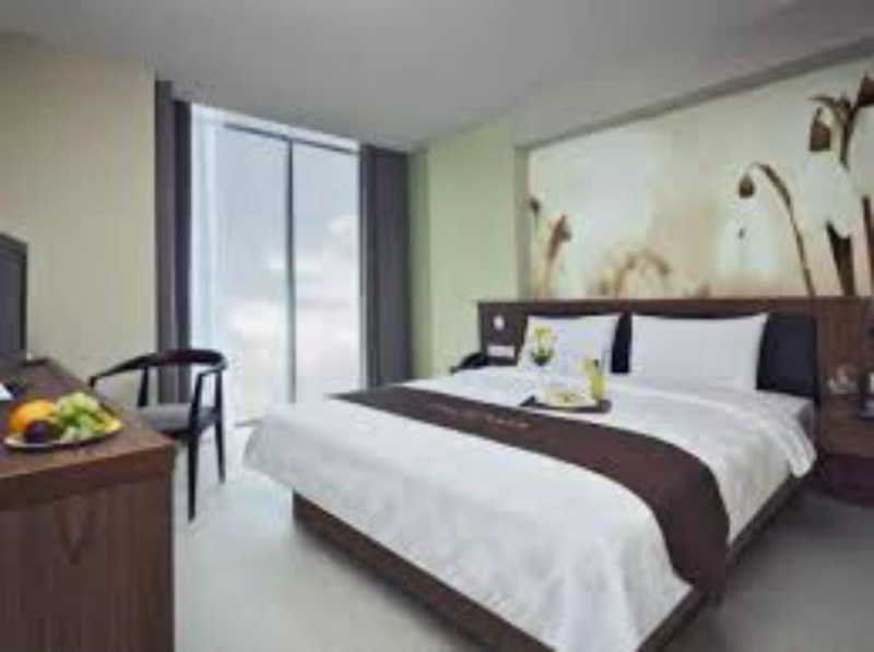 Midtown Hotel Σουραμπάγια Εξωτερικό φωτογραφία