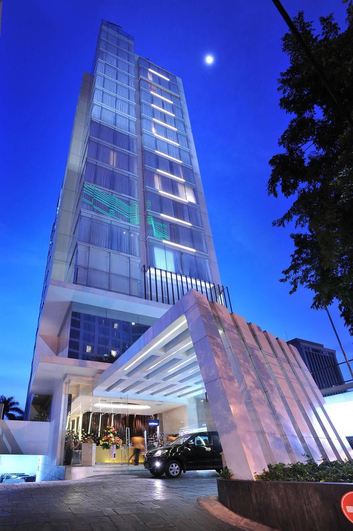 Midtown Hotel Σουραμπάγια Εξωτερικό φωτογραφία