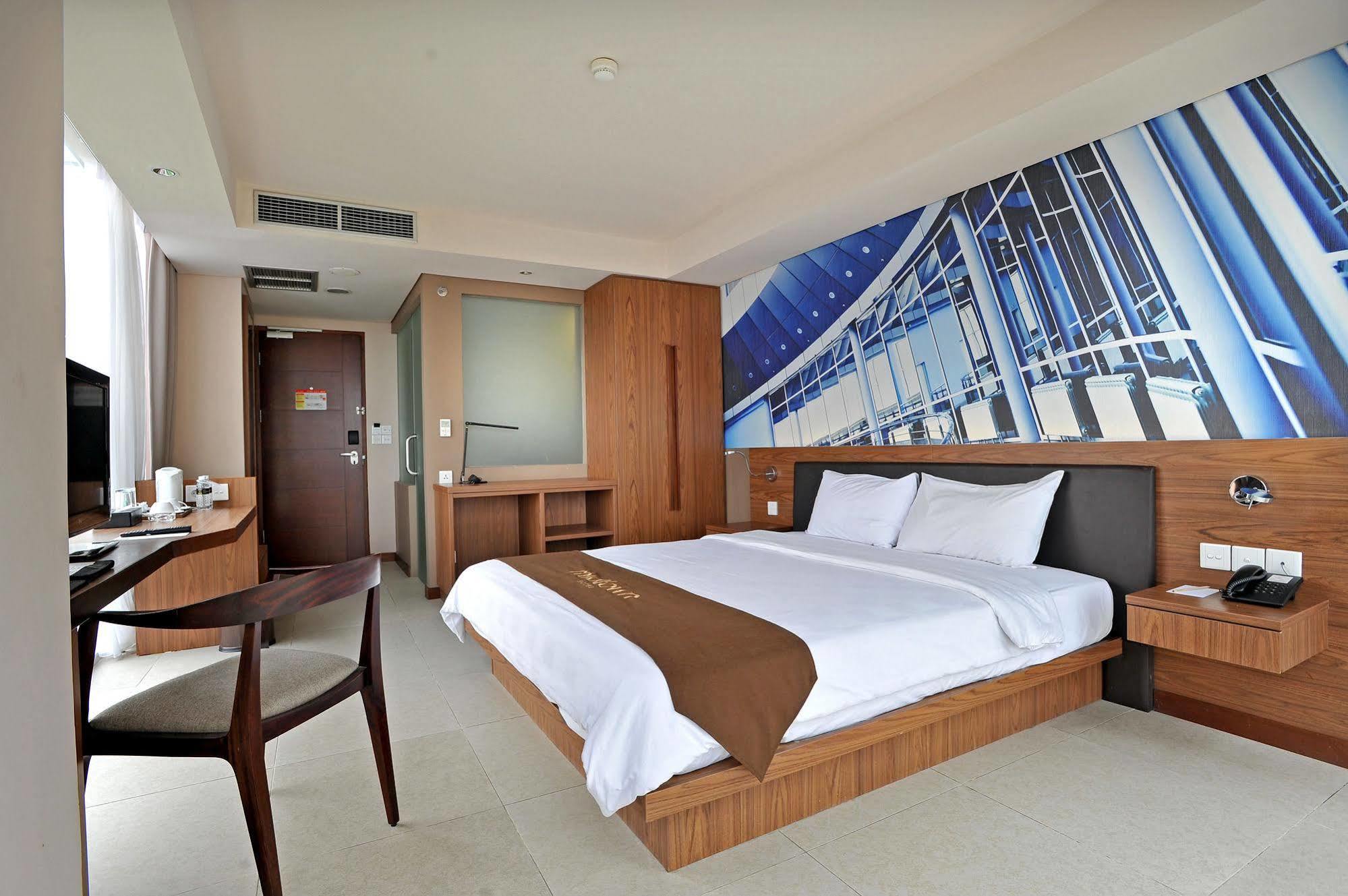 Midtown Hotel Σουραμπάγια Εξωτερικό φωτογραφία